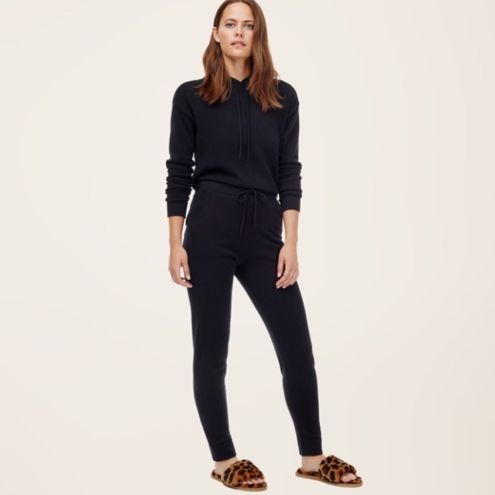 Cashmere Two Piece Matching Set in Black - joggers and hoodie